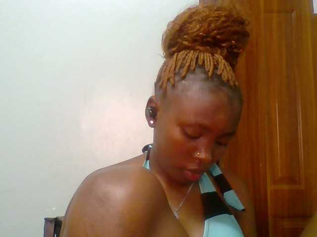 chocolate-brownie live cam profile