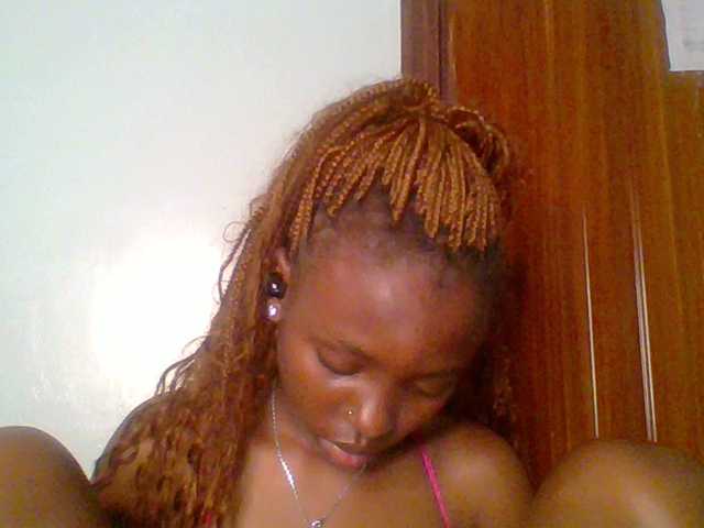 chocolate-brownie's BongaCams show and profile