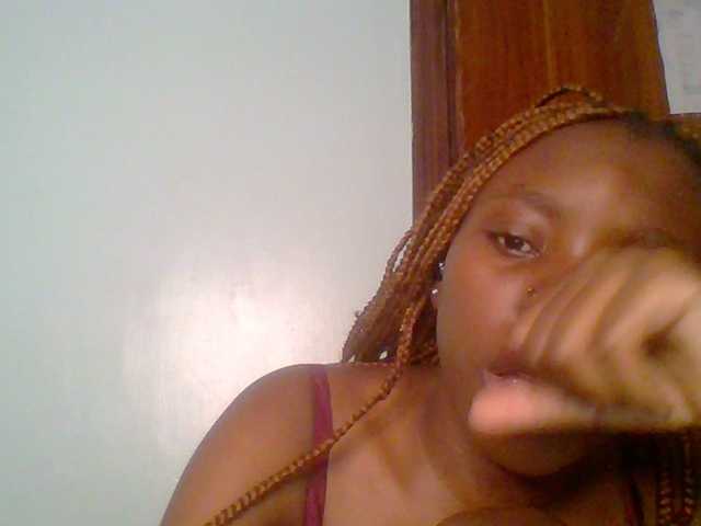 chocolate-brownie's BongaCams show and profile