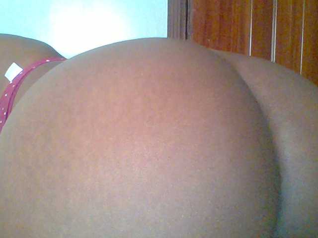 chocolate-brownie's BongaCams show and profile