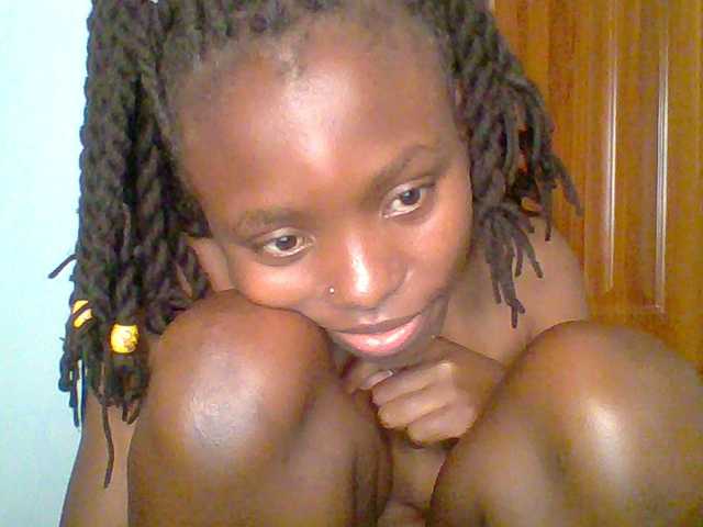 chocolate-brownie's BongaCams show and profile