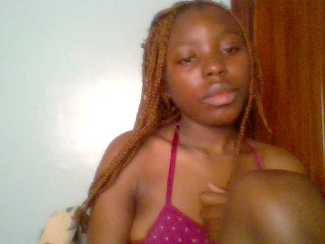 chocolate-brownie's BongaCams show and profile