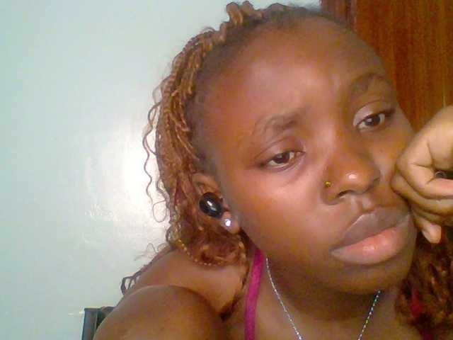 chocolate-brownie's BongaCams show and profile