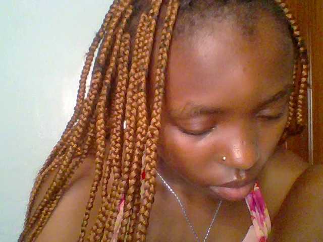 chocolate-brownie's BongaCams show and profile