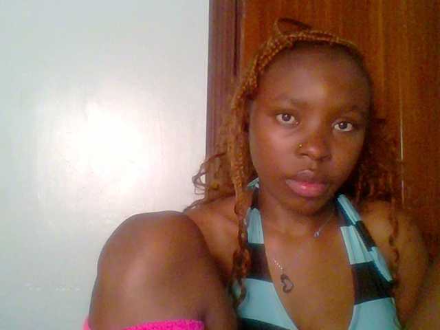 chocolate-brownie's BongaCams show and profile