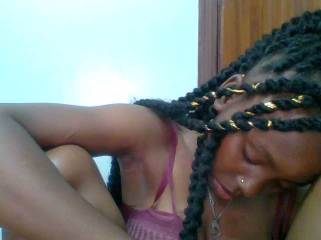 chocolate-brownie's BongaCams show and profile