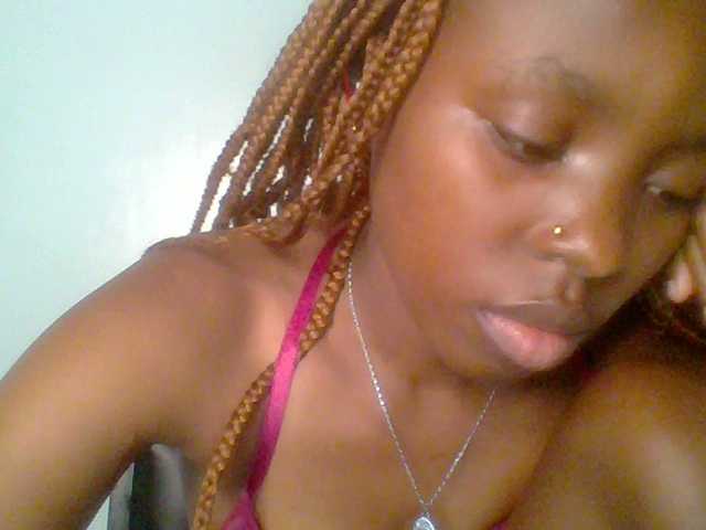 chocolate-brownie's BongaCams show and profile