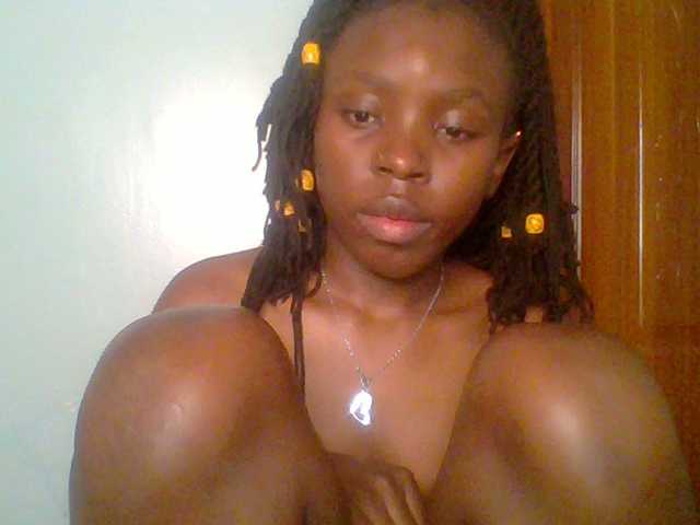 chocolate-brownie's BongaCams show and profile