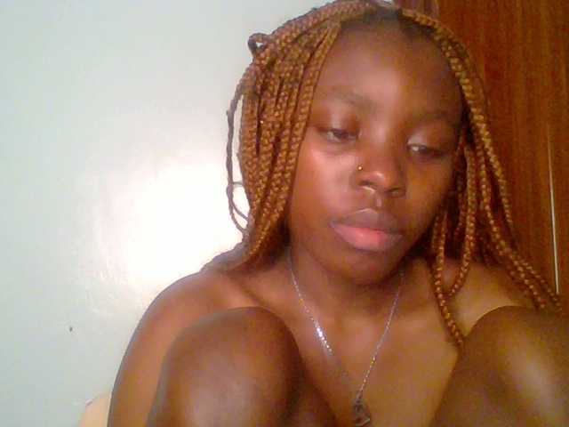 chocolate-brownie's BongaCams show and profile