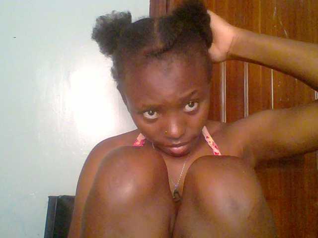 chocolate-brownie's BongaCams show and profile