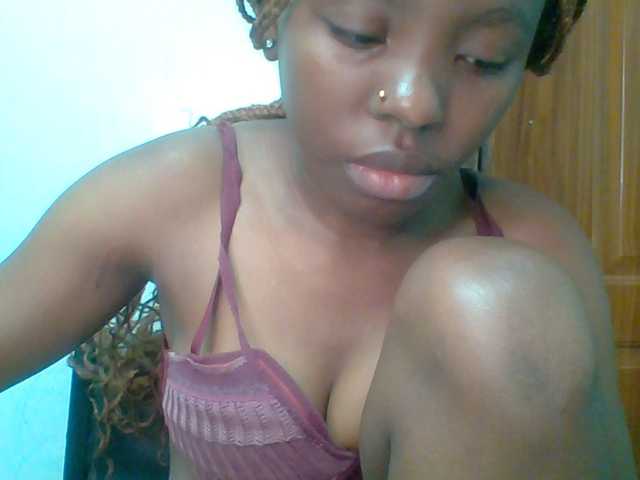 chocolate-brownie's BongaCams show and profile