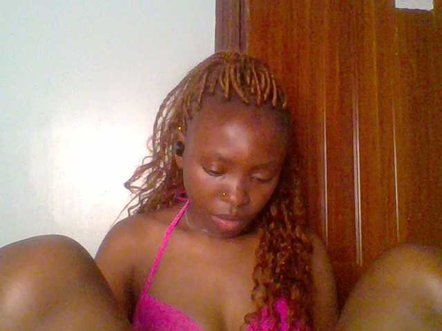 chocolate-brownie's BongaCams show and profile