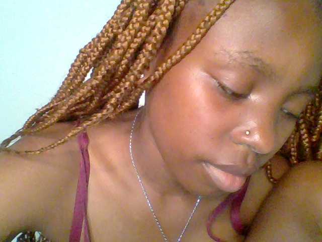 chocolate-brownie's BongaCams show and profile