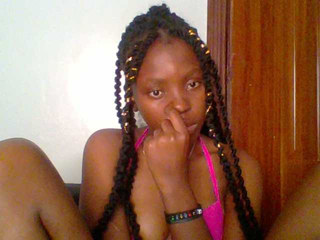 chocolate-brownie's BongaCams show and profile