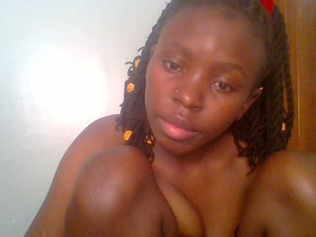 chocolate-brownie's BongaCams show and profile