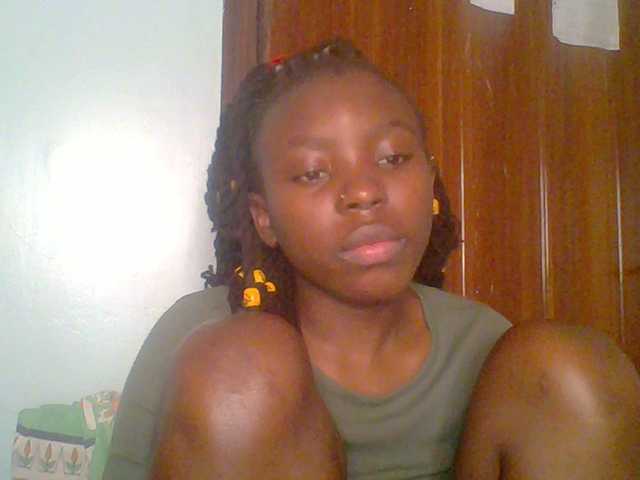 chocolate-brownie's BongaCams show and profile