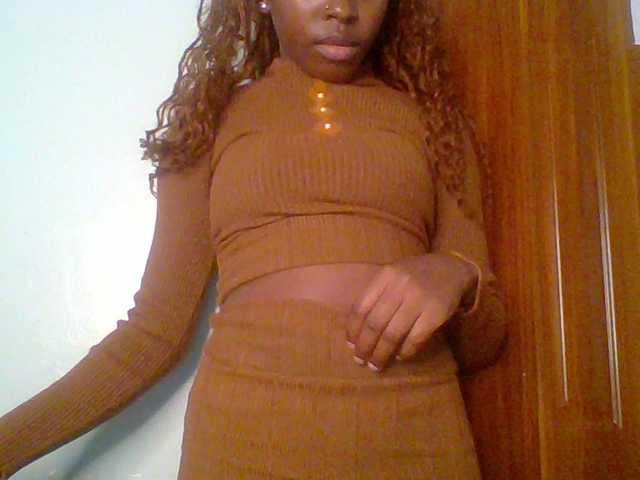 chocolate-brownie's BongaCams show and profile