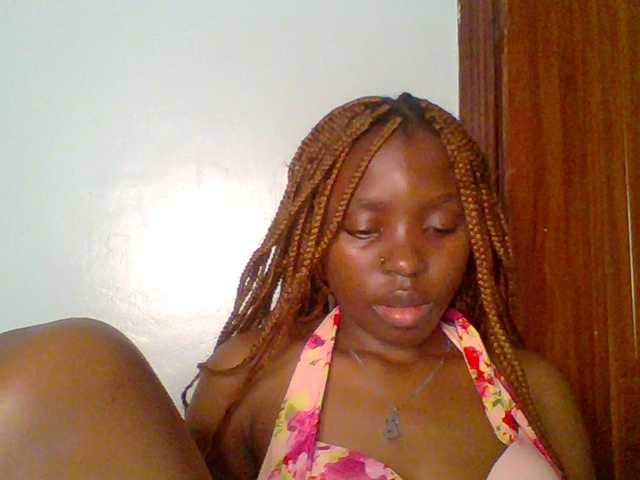 chocolate-brownie's BongaCams show and profile