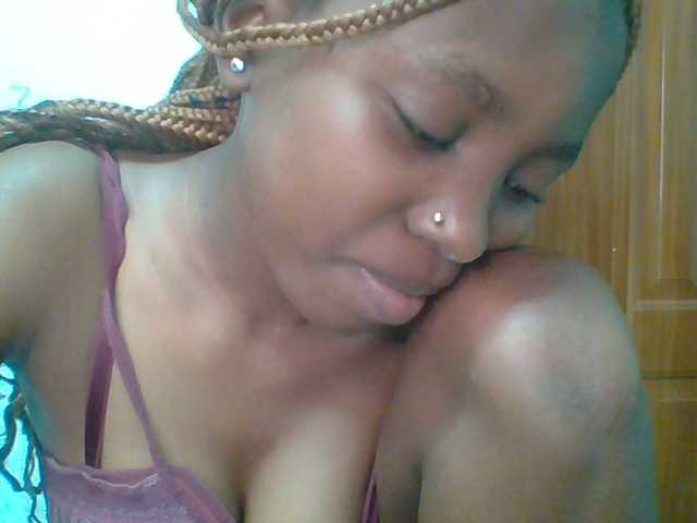 chocolate-brownie's BongaCams show and profile