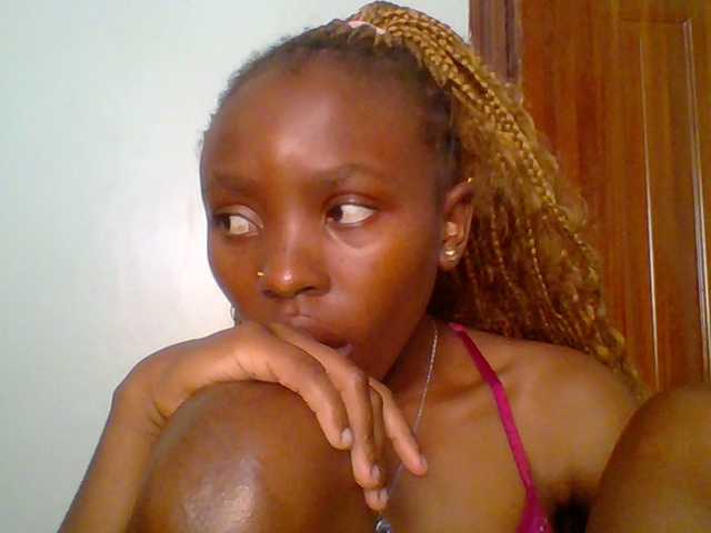 chocolate-brownie's BongaCams show and profile