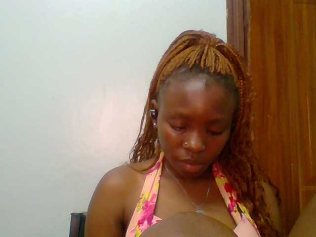 chocolate-brownie's BongaCams show and profile