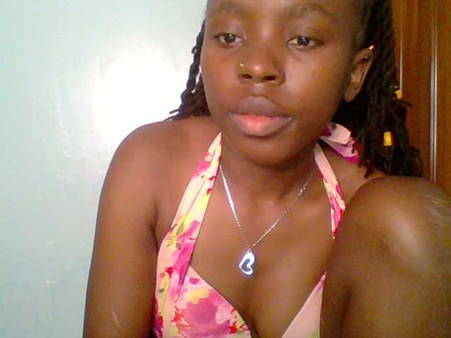 chocolate-brownie's BongaCams show and profile