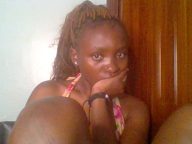 chocolate-brownie live cam profile