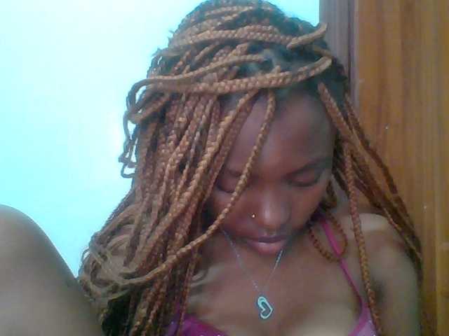 chocolate-brownie's BongaCams show and profile