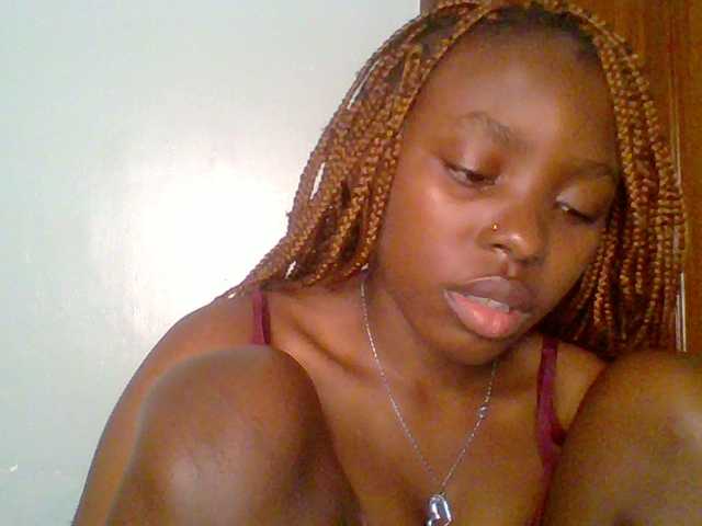 chocolate-brownie's BongaCams show and profile