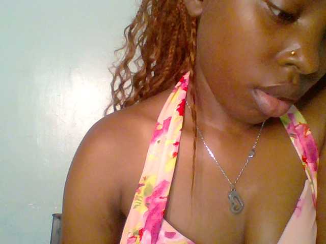 chocolate-brownie live cam profile