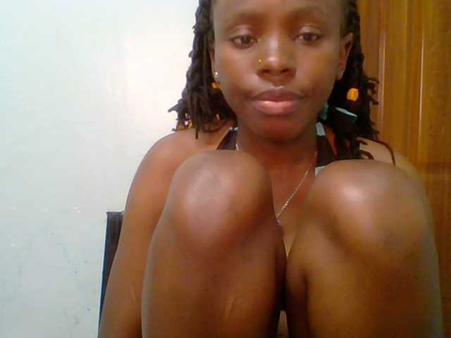 chocolate-brownie's BongaCams show and profile