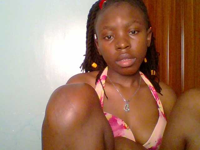 chocolate-brownie's BongaCams show and profile