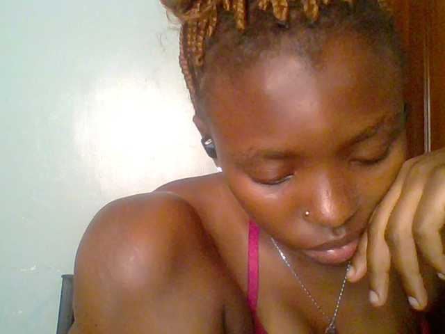 chocolate-brownie's BongaCams show and profile