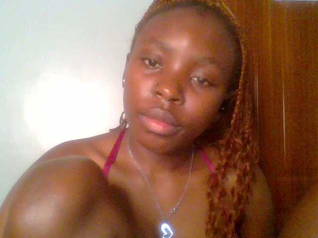 chocolate-brownie's BongaCams show and profile