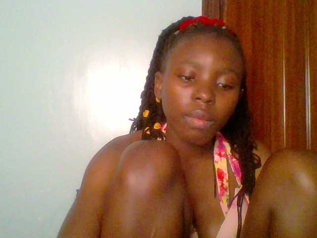 chocolate-brownie's BongaCams show and profile