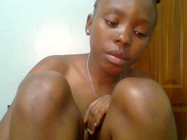 chocolate-brownie's BongaCams show and profile