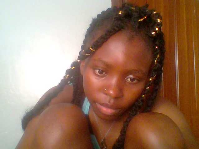 chocolate-brownie's BongaCams show and profile