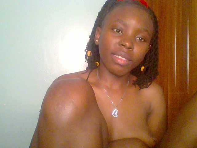 chocolate-brownie's BongaCams show and profile