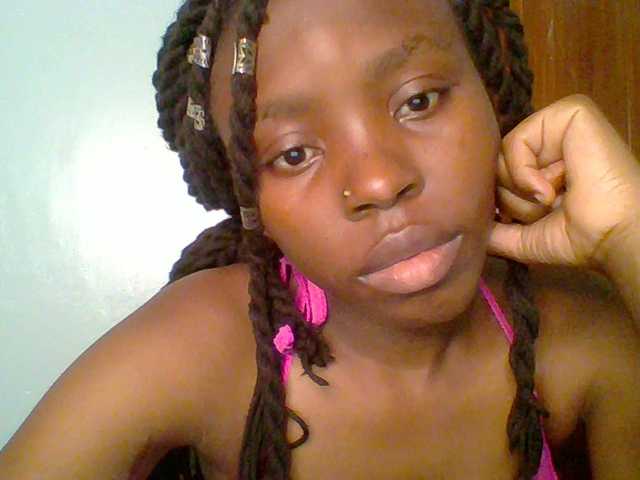 chocolate-brownie's BongaCams show and profile