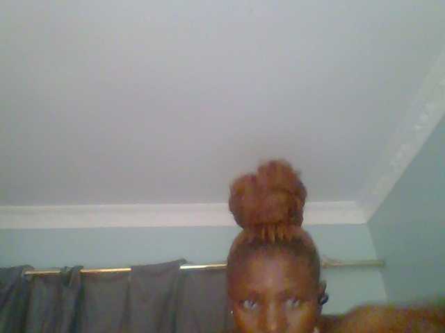 chocolate-brownie's BongaCams show and profile