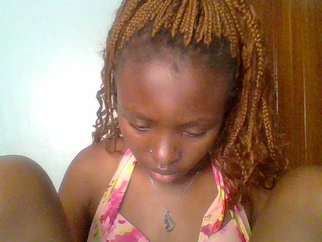 chocolate-brownie's BongaCams show and profile