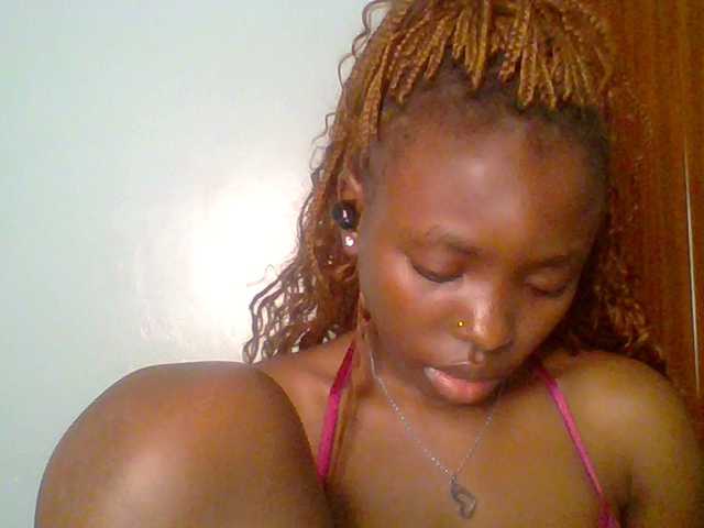 chocolate-brownie live cam profile