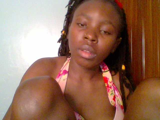 chocolate-brownie's BongaCams show and profile