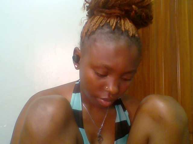 chocolate-brownie's BongaCams show and profile