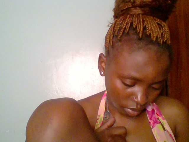 chocolate-brownie live cam profile