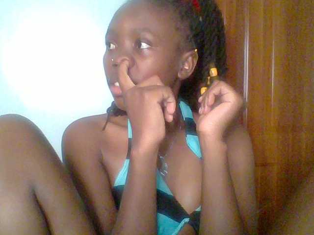 chocolate-brownie's BongaCams show and profile