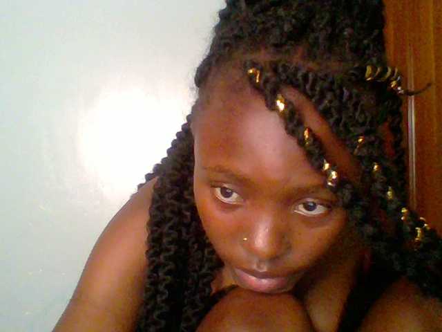 chocolate-brownie's BongaCams show and profile