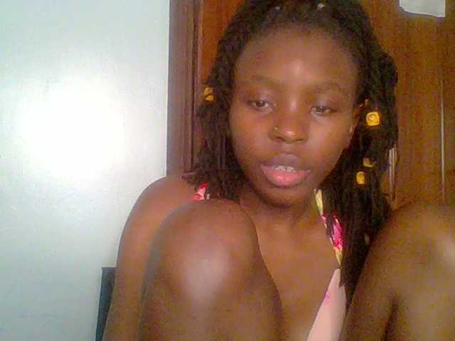 chocolate-brownie's BongaCams show and profile