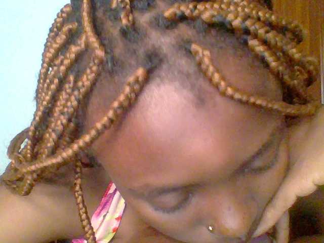 chocolate-brownie's BongaCams show and profile