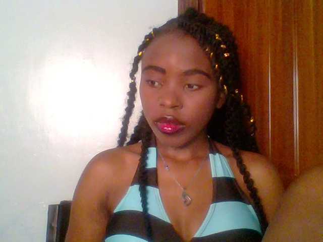 chocolate-brownie's BongaCams show and profile